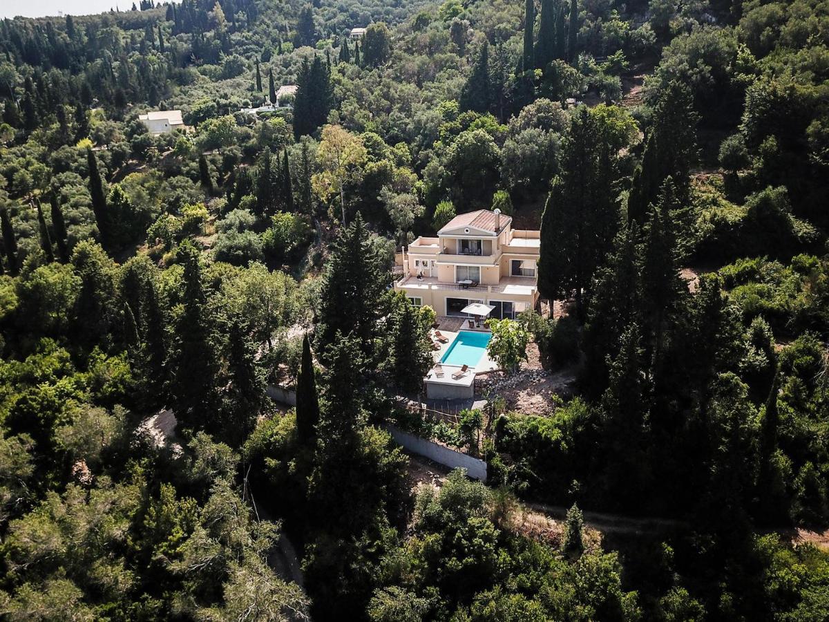 Villa Fioraki Pouládes Exterior photo